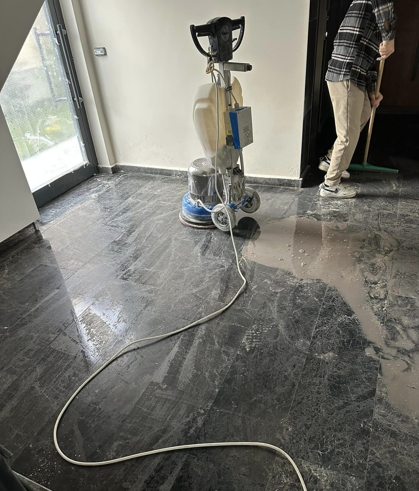 Ayna Parlaklığında Mermerler İçin İdeal Silim Teknikleri